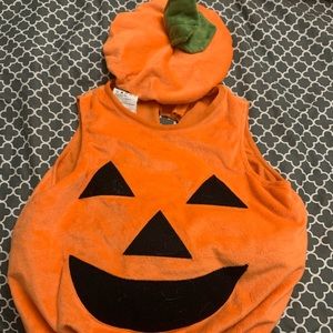 2T pumpkin costume with hat